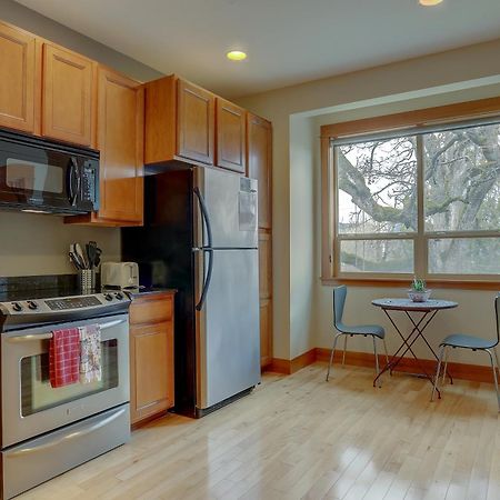 B2 Townhome With Bbq On The Deck Hood River Exterior photo