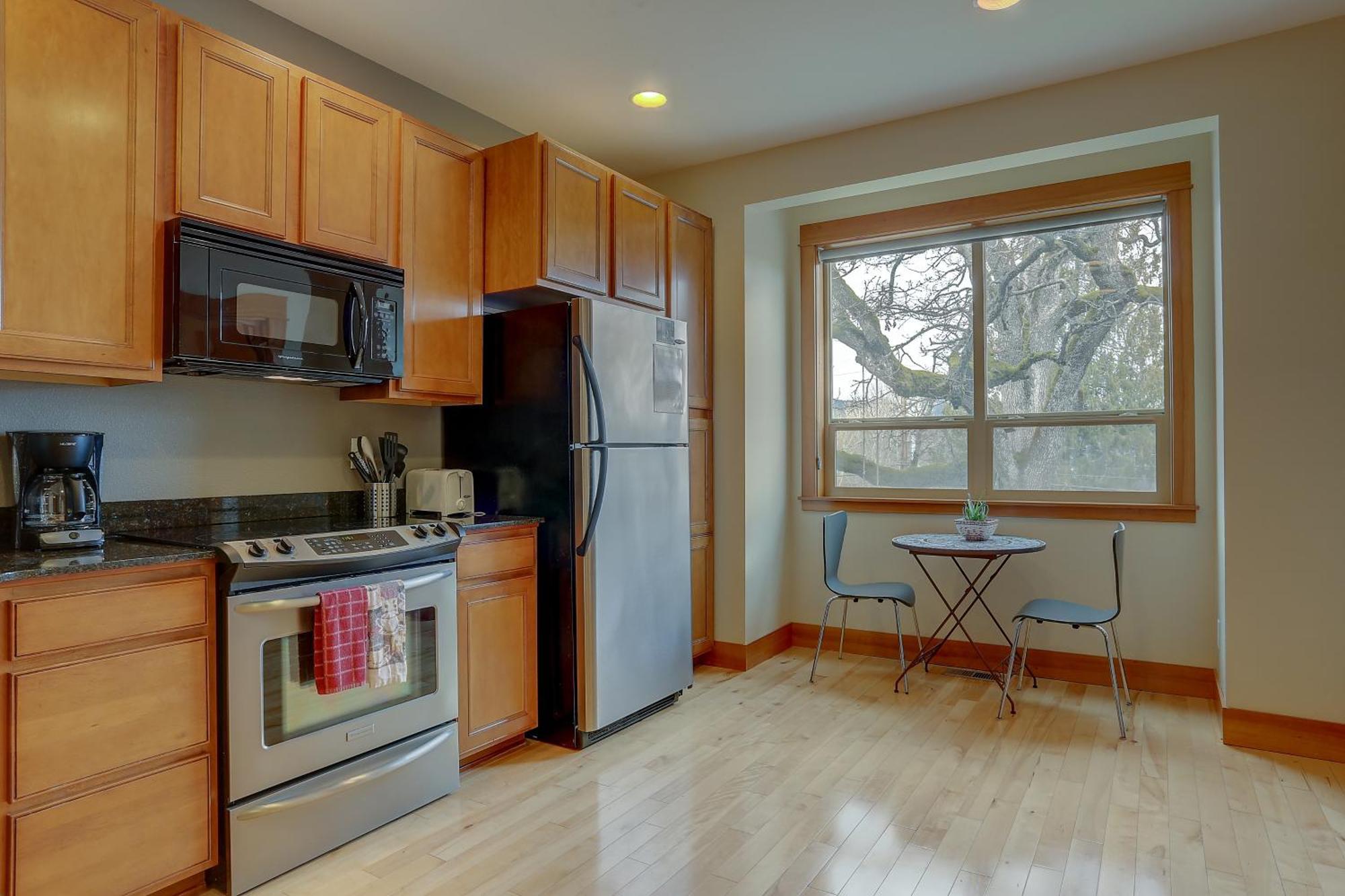 B2 Townhome With Bbq On The Deck Hood River Exterior photo